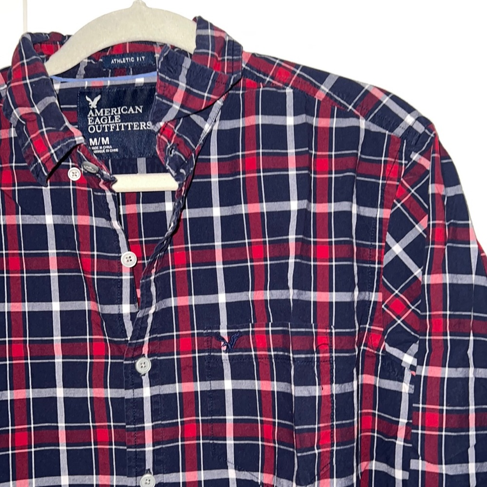 Aeo Navy/Red/White Pattern Button Down - image 3